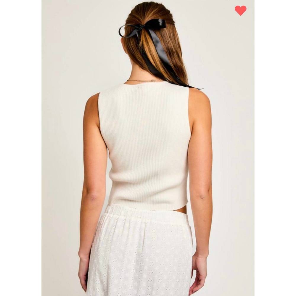 NEW LE LIS bow detail sleeveless top in ivory - Picture 2 of 2